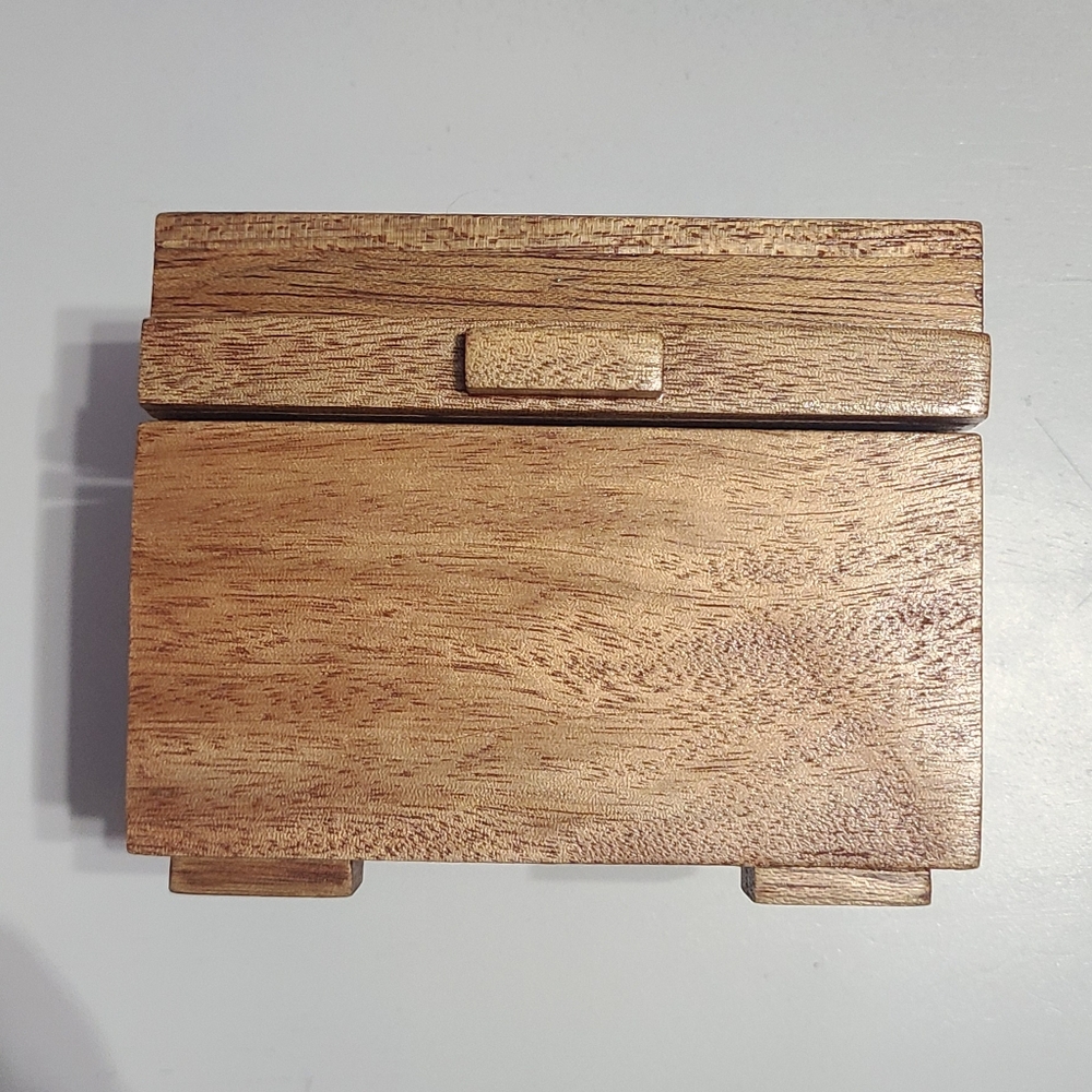 OU Vintage Wooden Jewelry Box